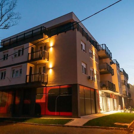 Family Resort Subotica Apartments Eksteriør bilde